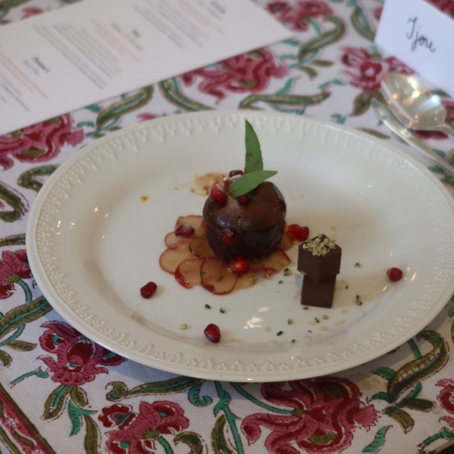 Sweet Glow signé Angèle Ferreux-Maeght