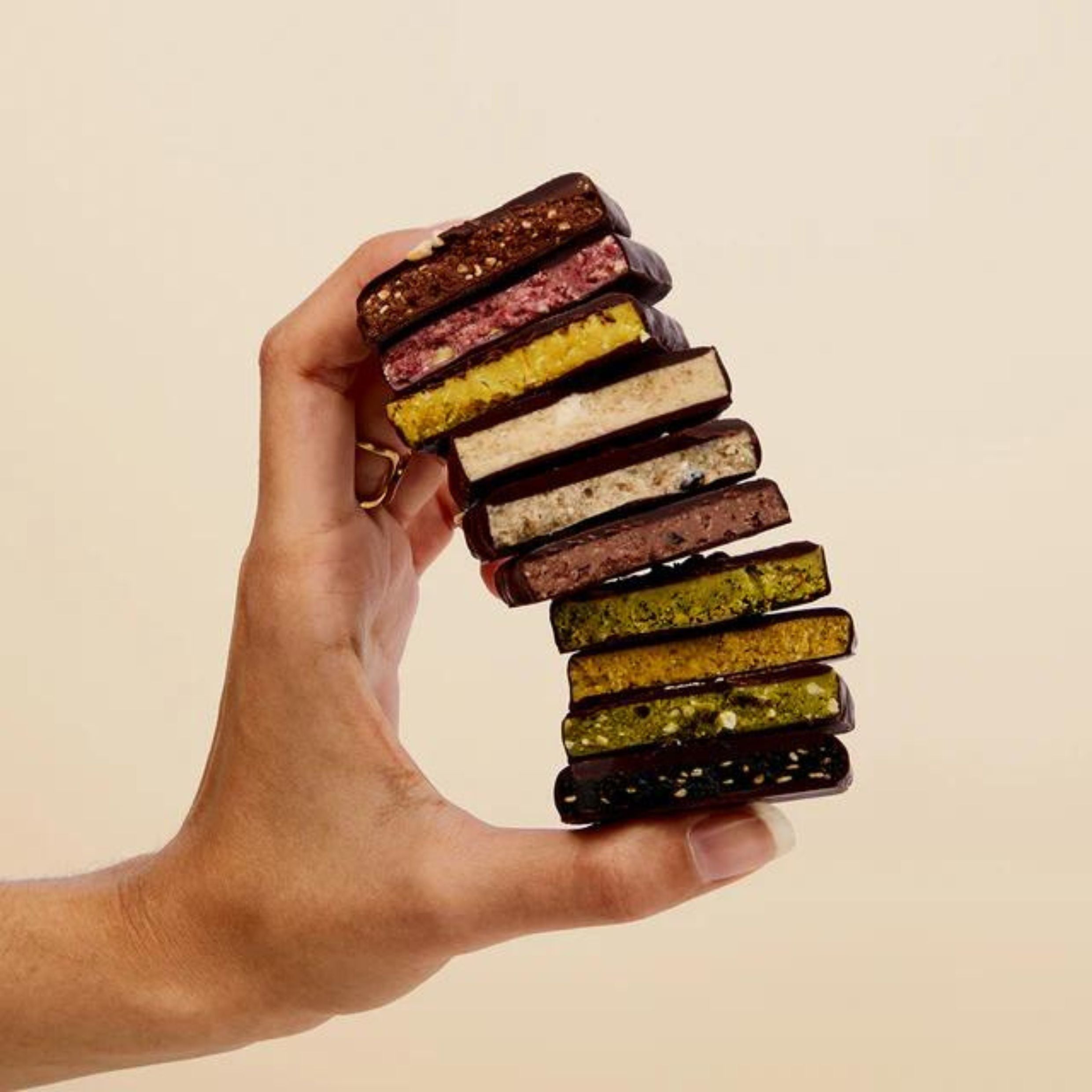 Raw filled cocoa - Chakra