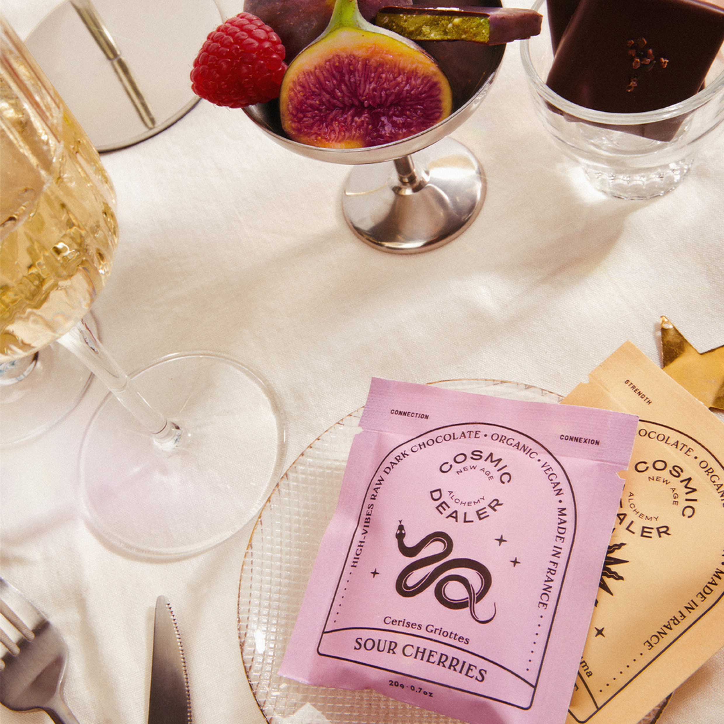 Raw cacao, toasted coconut & organic turmeric